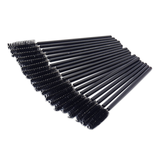 EYELASH BRUSH – BROSSE SEMI-RIGIDE POUR CILS